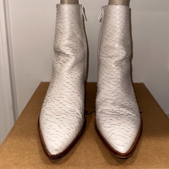 Matisse Caty Ankle Boot - Picture 5 of 14